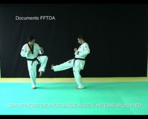 attaque-de-face-basse-avec-l'intérieur-du-pied