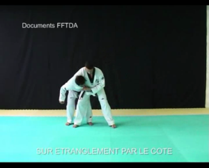 étranglement-par-coté