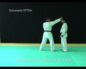 saisie-au-cheveux-de-face