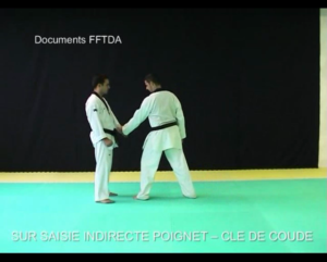 saisie-indirect-poignet / clé-coude